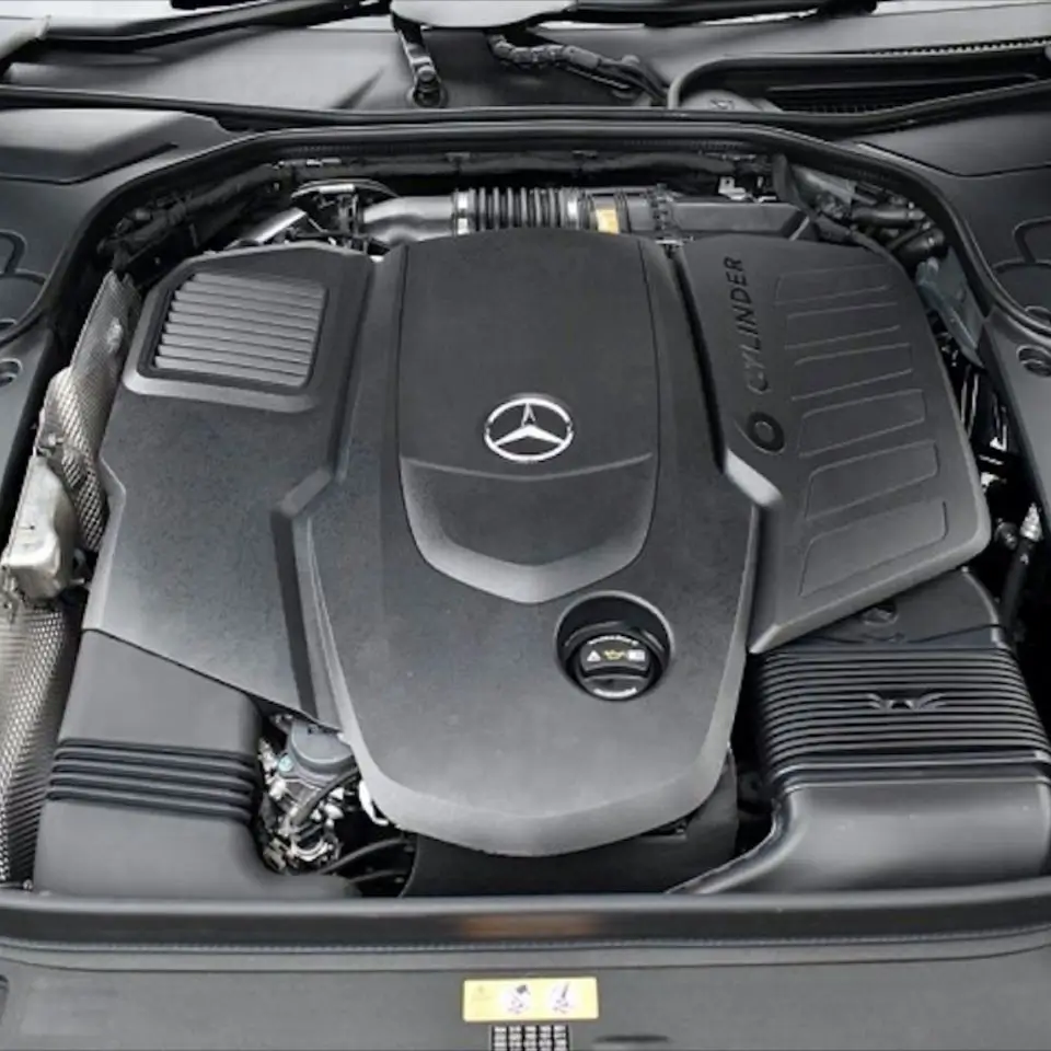 Mercedes Engine